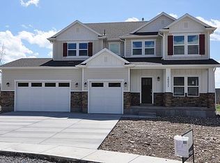 10011 N Riverside Ln, Highland, UT 84003