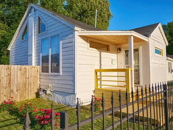 1628 N Hollywood St, Memphis, TN 38108