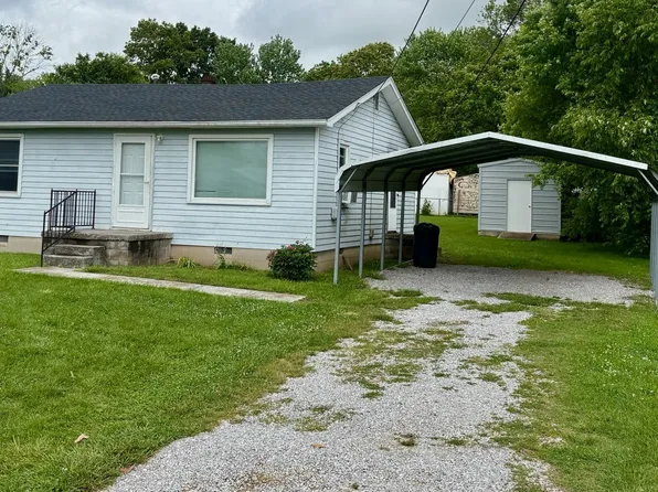 624 Vass Ln, Hopkinsville, KY 42240