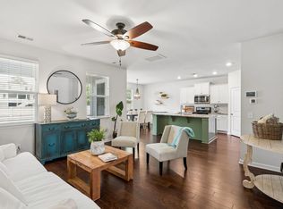 3822 Sawmill Ct, Mount Pleasant, SC 29429