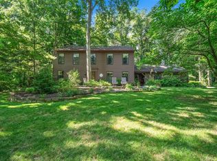 1318 Westerly Rd, Fort Wayne, IN 46845