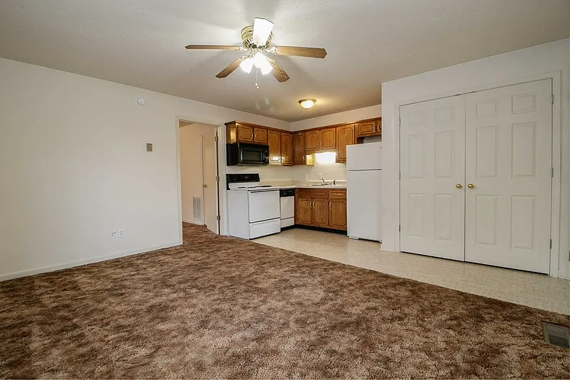 1 bed, 1.0 bath, 600 sqft, $780 — Photo 3
