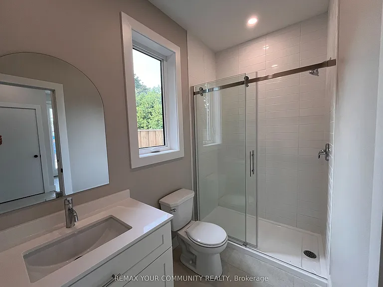 19 Cousins Dr #3 — Photo 8