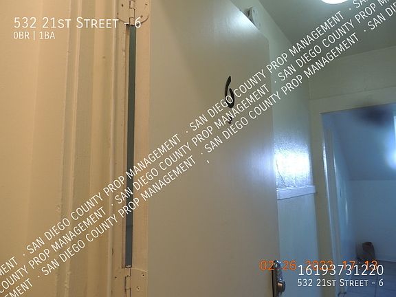 5th image of 532 21st St APT 6