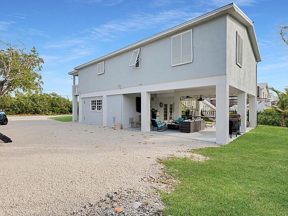 4th image of 27230 Brown Dr