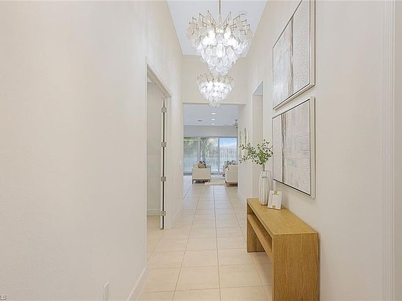 4th image of 12422 Dahlia CT