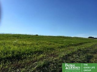 10814 S 231st St, Gretna, NE 68028