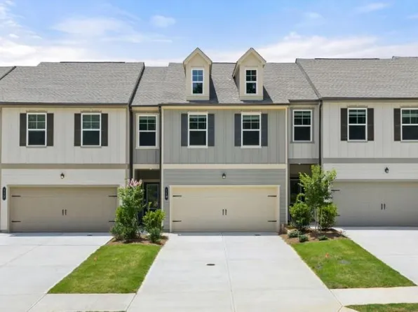 119 Milledge Commons Dr, Milledgeville, GA 31061
