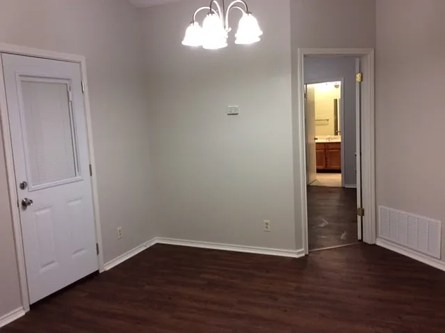 3417 Ridge Country St — Photo 3