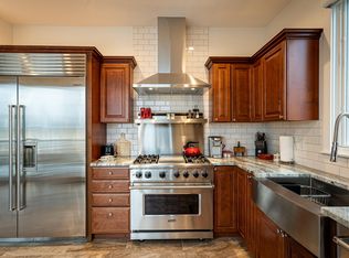 928 S Harbor Dr #B, Grand Haven, MI 49417