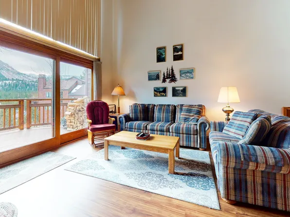 (undisclosed Address), Mammoth Lakes, CA 93546