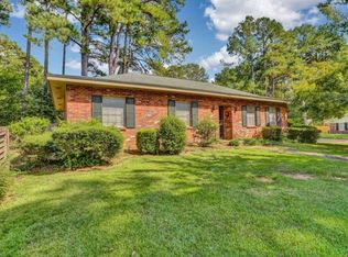 5406 Suffolk Dr, Jackson, MS 39211