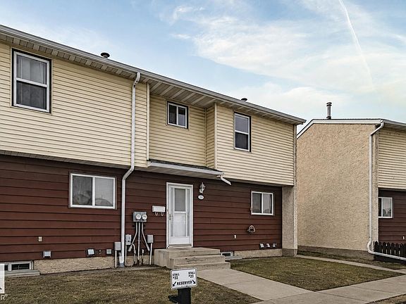 3rd image of 221 Harrison Dr NW