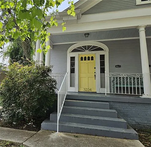 3224 Calhoun St — Photo 1