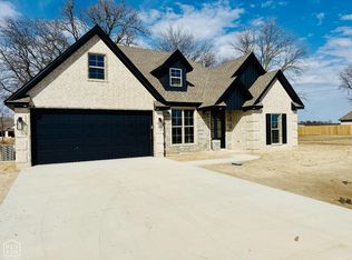 907 Remi, Manila, AR 72442