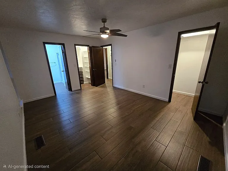 8912 N Markwell Ave — Photo 3