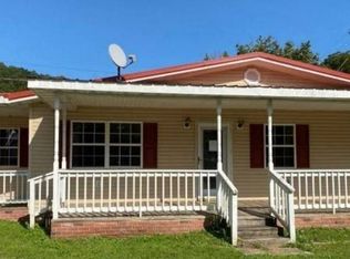 3908 State Route 581, Tutor Key, KY 41263