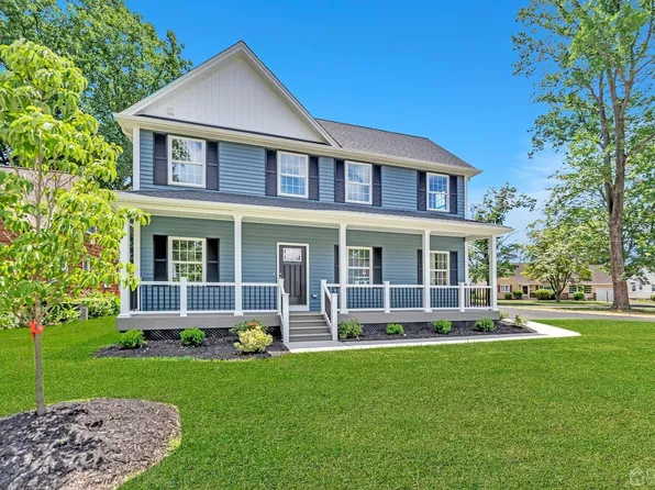 549 4th St, Dunellen, NJ 08812