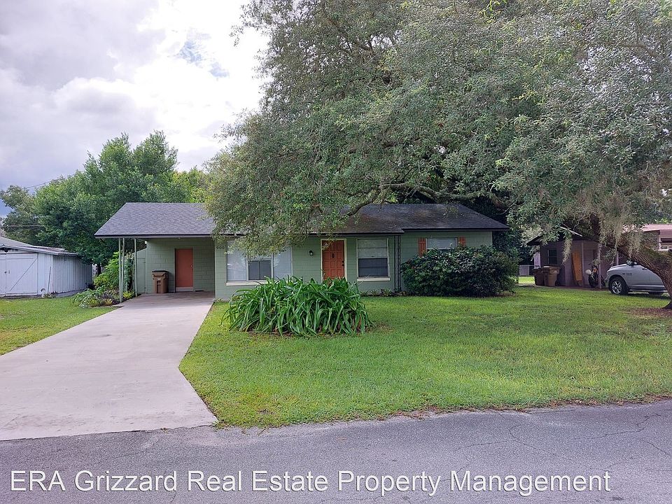 1st image of 900 Norman Dr