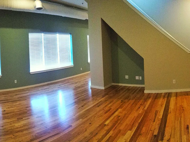 70 W 6th Ave #205 — Photo 4