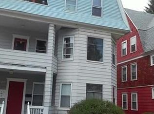 27 Duxbury Rd APT 2, Worcester, MA 01605