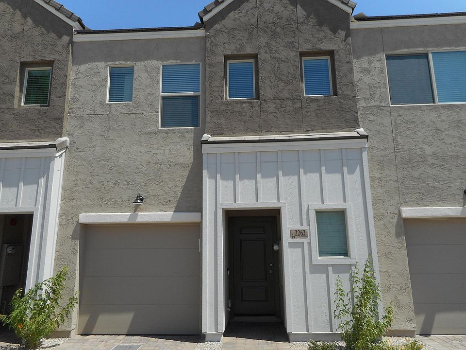 1st image of 2262 W El Caro Dr