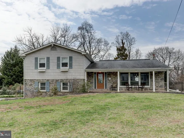 1910 Brandon Rd, Norristown, PA 19403