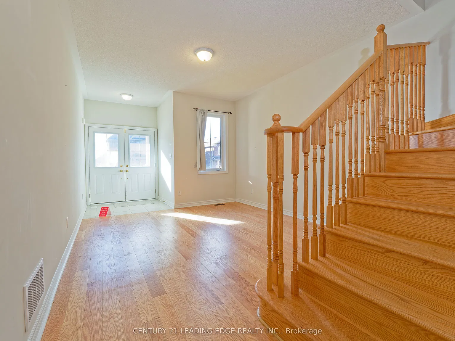4 bed, $3,200 — Photo 3