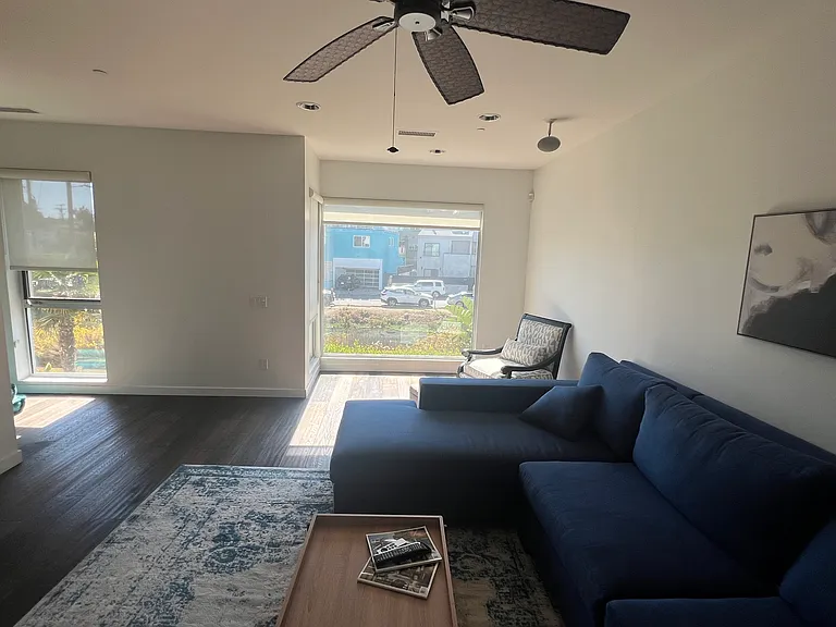 310 Washington Blvd #801 — Photo 11