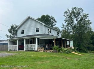 851 Maplewood Rd, Lake Ariel, PA 18436