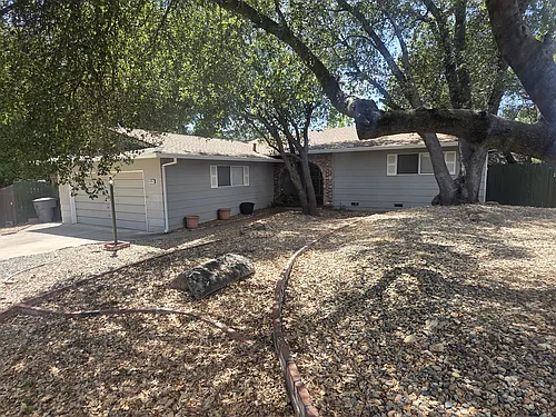 4760 Northglen St Photo 1 4760 Northglen St Photo 1