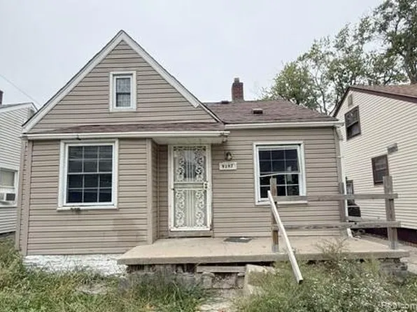 9197 Grandmont Ave, Detroit, MI 48228