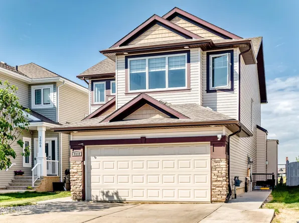 2812 12th St NW, Edmonton, AB T6T 0V8