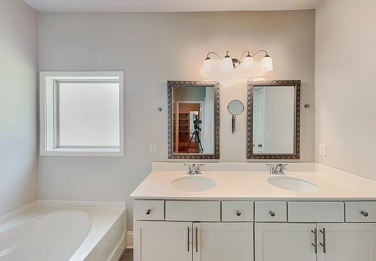 2099 Apple Orchard Way — Photo 13