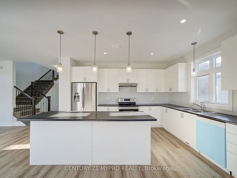 13 Lillys Ct — Photo 16