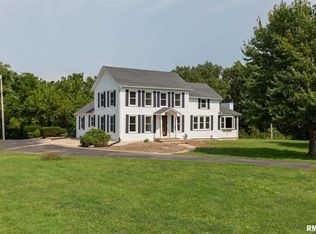 501 E High St, Cleveland, IL 61241