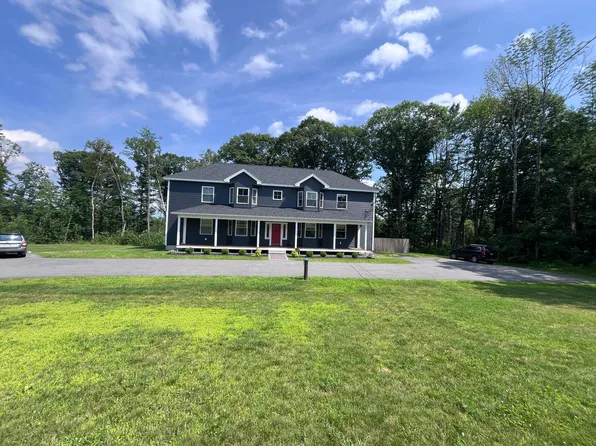 36 Country Club Road #2B, Oakland, ME 04963
