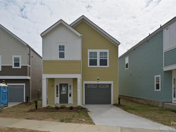 9026 Henry Thoreau Rd, Charlotte, NC 28214