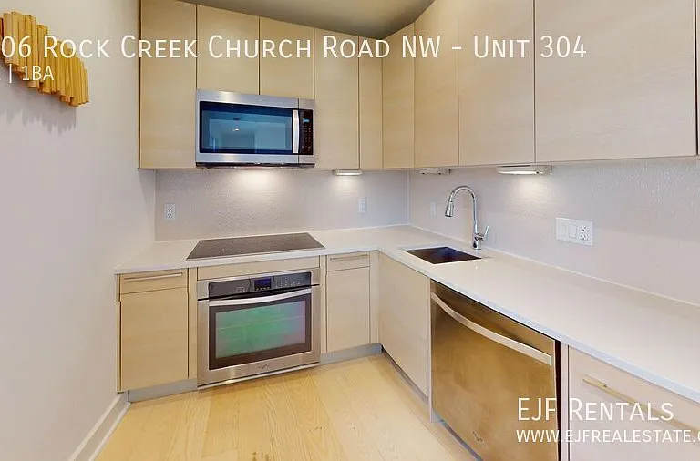 3606 Rock Creek Church Rd #304 — Photo 2