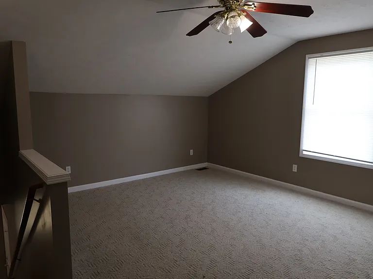 305 Brookside Pl — Photo 22