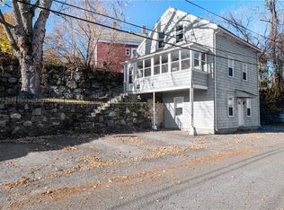 9 New St, Woonsocket, RI 02895