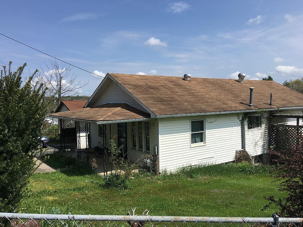 103 Center St, Crab Orchard, WV 25827 Zillow