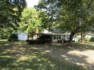 2119 Old Bismark Rd, Park Hills, MO 63601