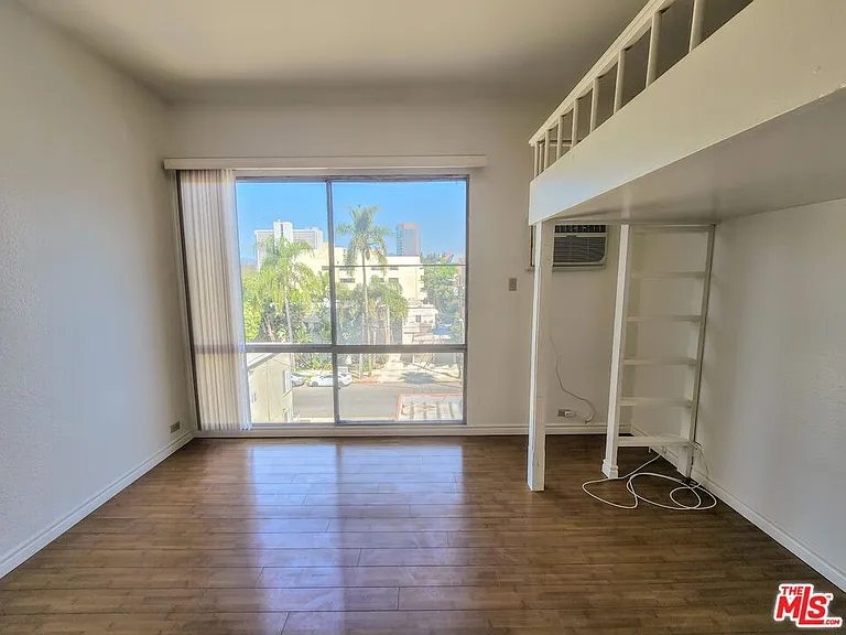 1440 Veteran Ave #522 — Photo 4