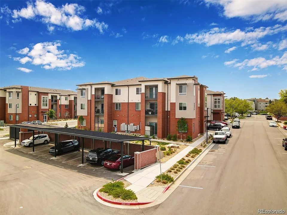 14351 E Tennessee Ave #201