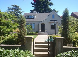 3034 29th Ave W, Seattle, WA 98199