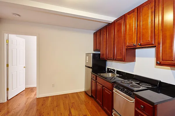 Rented by Keller Williams NYC | media 30