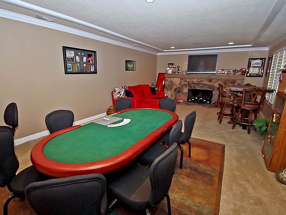 4th image of 6040 Sunstone Ave