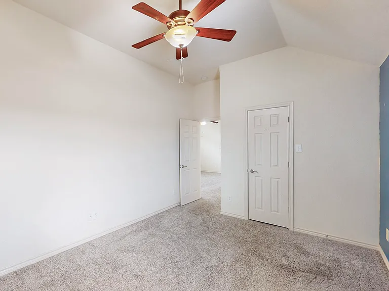 6925 Cattle Dr — Photo 9