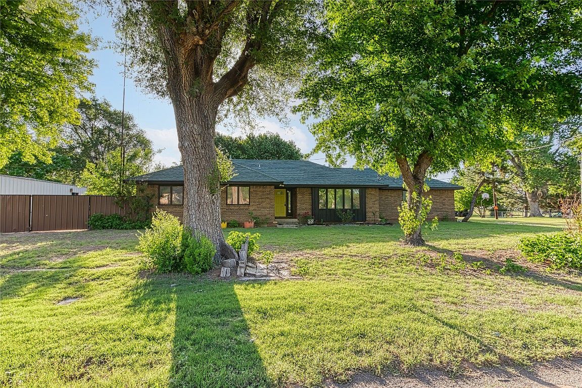 501 Redmoon St, Reydon, OK 73660 MLS 1095386 Zillow